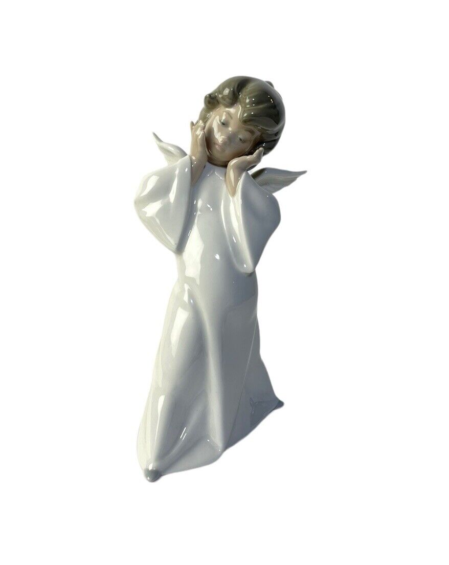 Vintage Lladro 8.75” Mime Angel Figurine #4959 Retired Hand Made in Spain