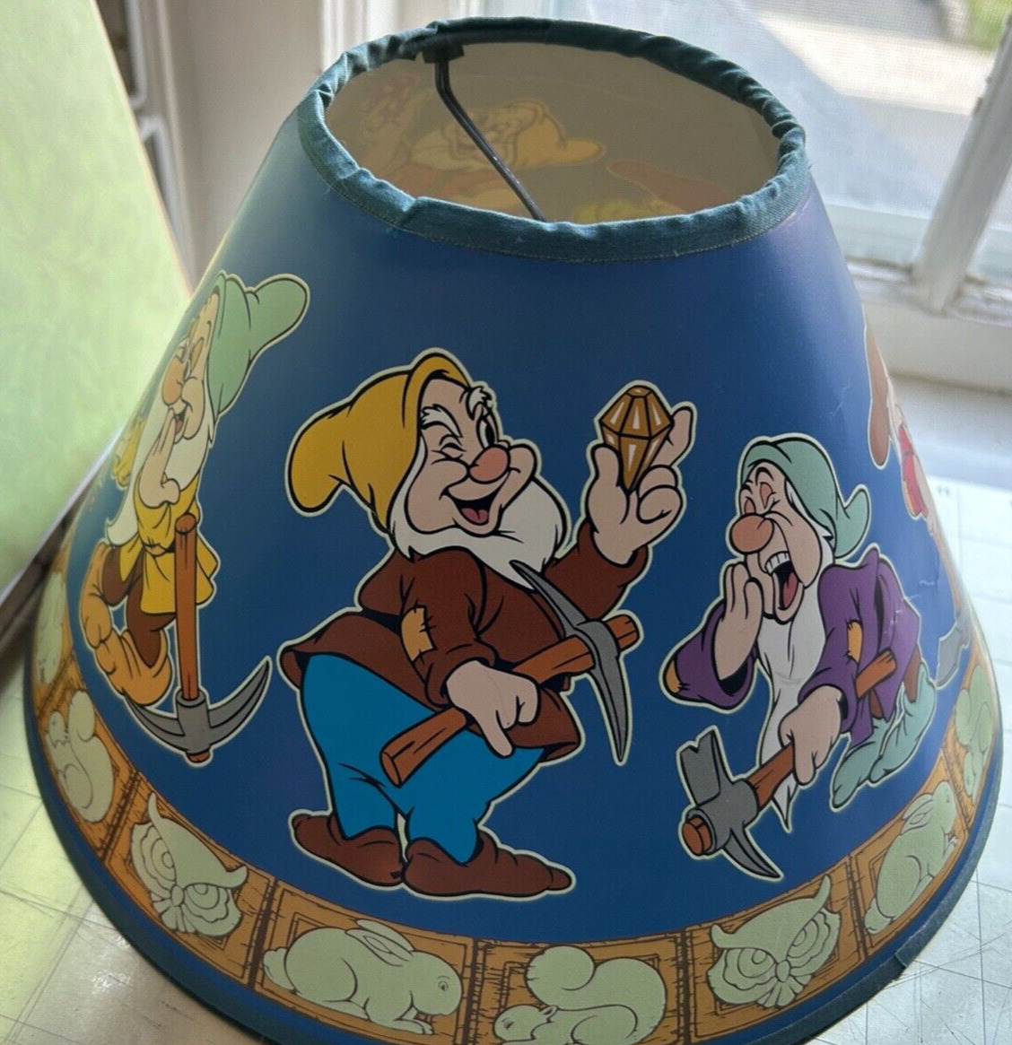 vtg LAMP SHADE Snow White and the 7 Dwarfs disney movie figure lampshade retro
