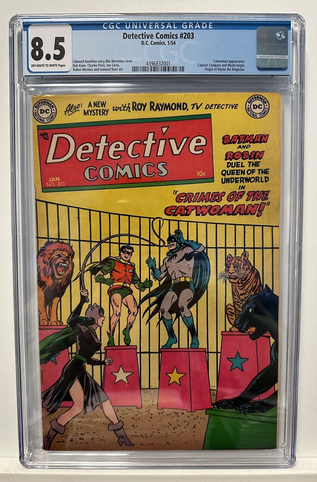 Detective Comics #203 CGC 8.5 (DC 1954) Origin of Mysto the Magician