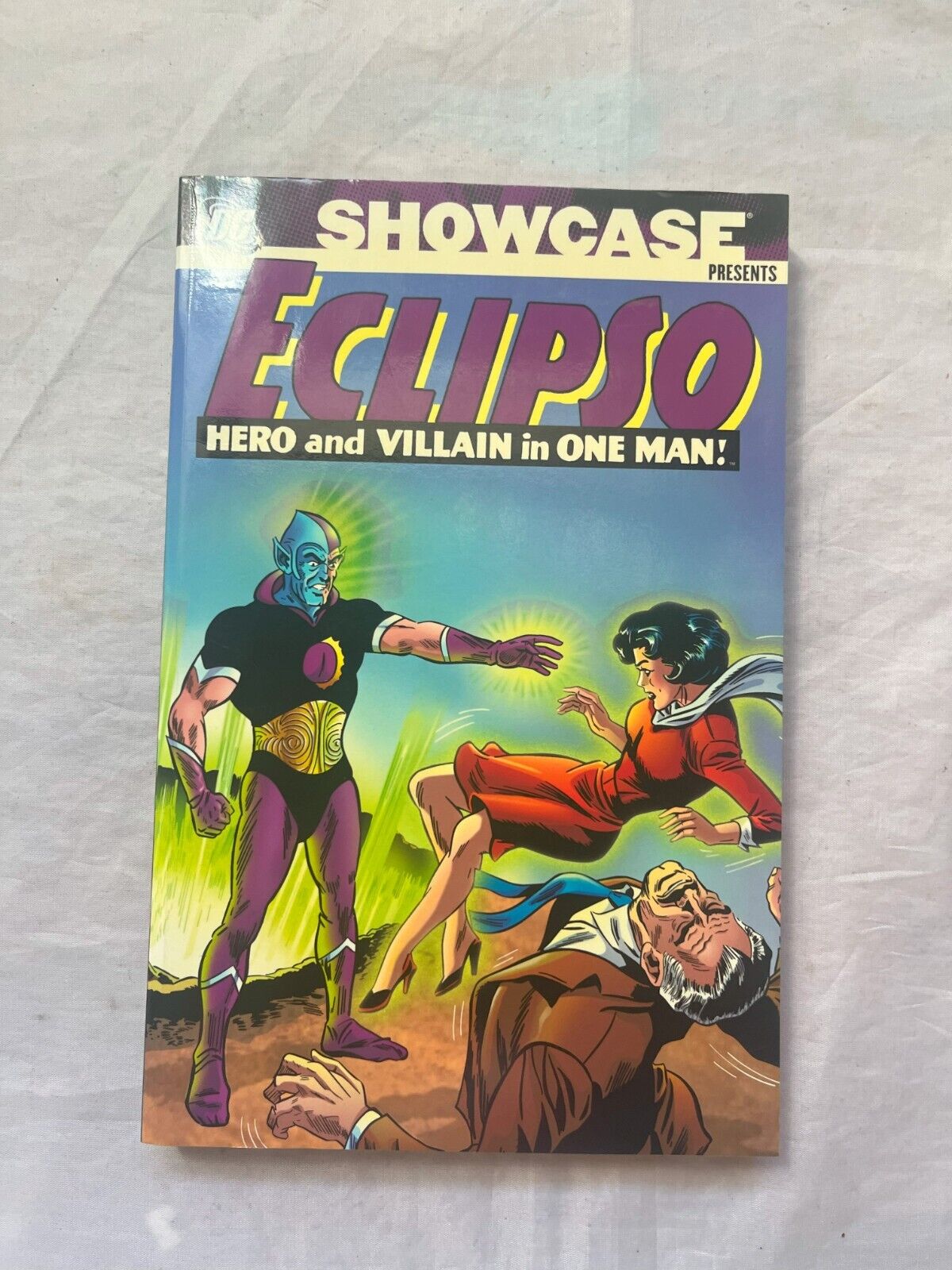 Eclipso: DC Comics Showcase Presents Hero And Villain In One Man Book Paperback