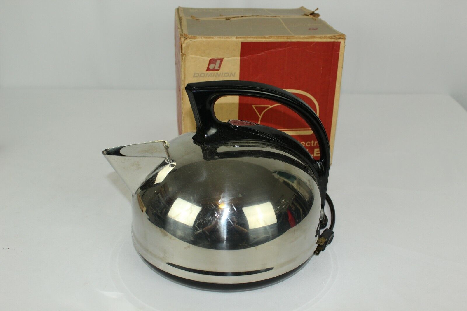 Rare Vintage Dominion Automatic Electric Chrome Kettle And Box