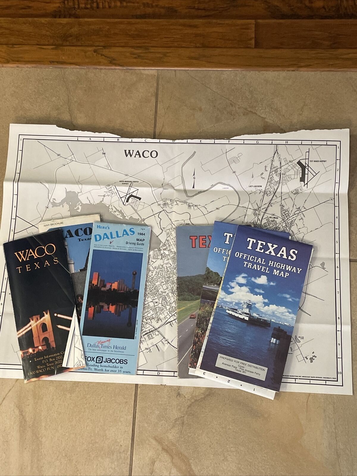 Street Road Maps Dallas (1) Waco (3) Texas  (3) Lot of 7 Circa 1980’s Vintage