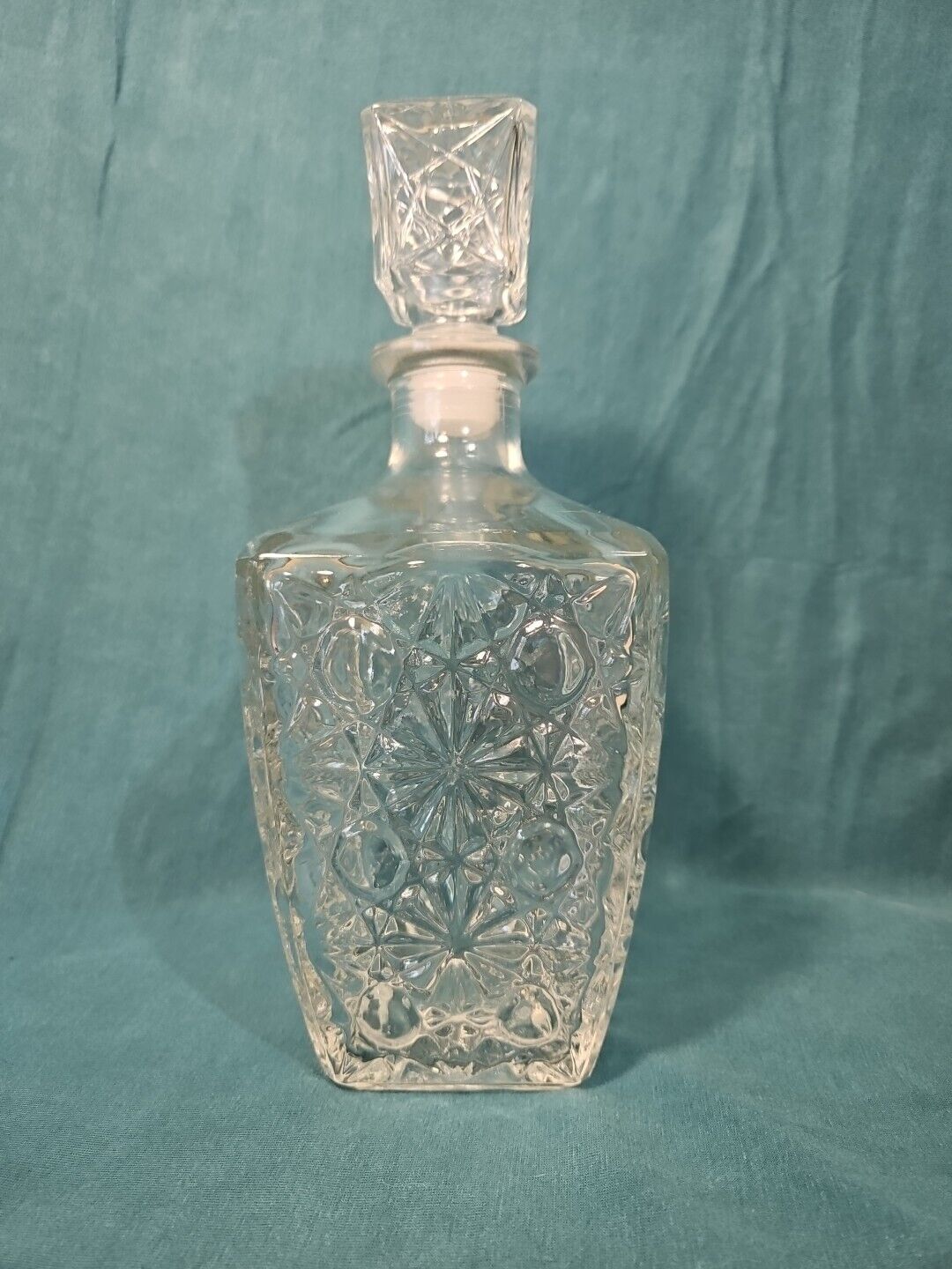 Glass Decanter With Stopper Whiskey Scotch Vodka Liquor Barware Bar Supplies