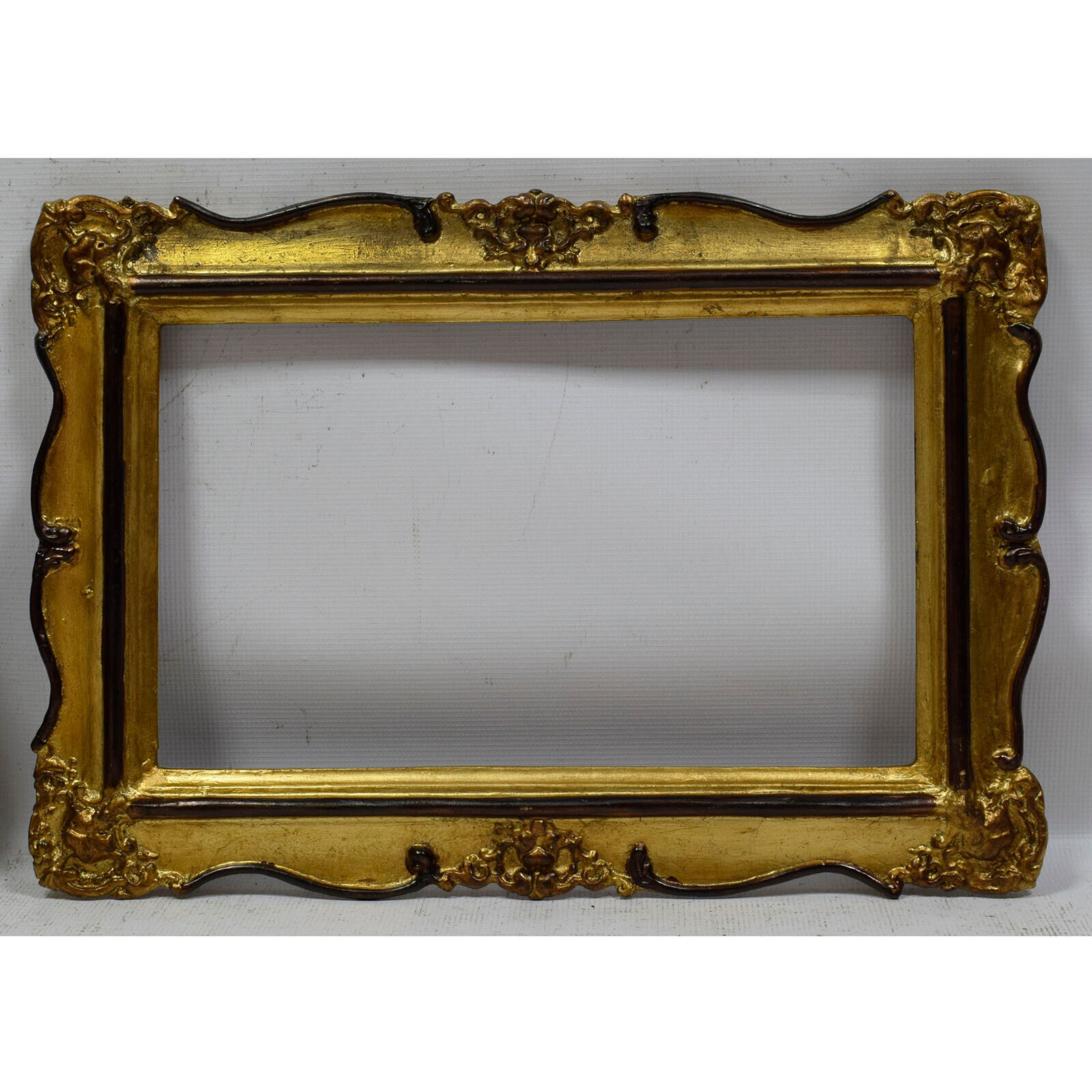 Ca.1930-1940 Old wooden frame decorative with metal leaf Internal: 17,1x10,6 in