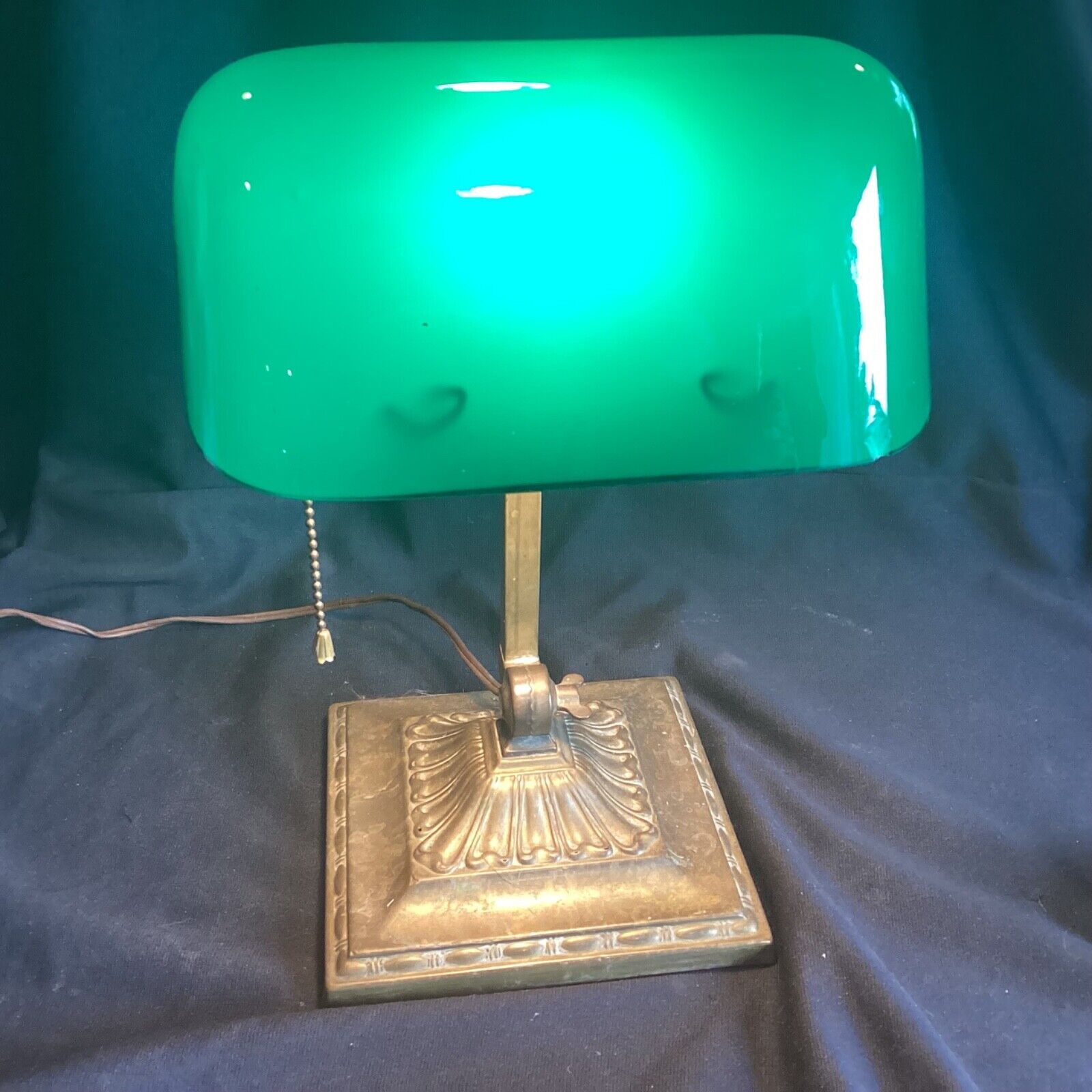 Antique Art Deco Emeralite Bankers Desk Lamp #8734 Green Cased Glass Shade