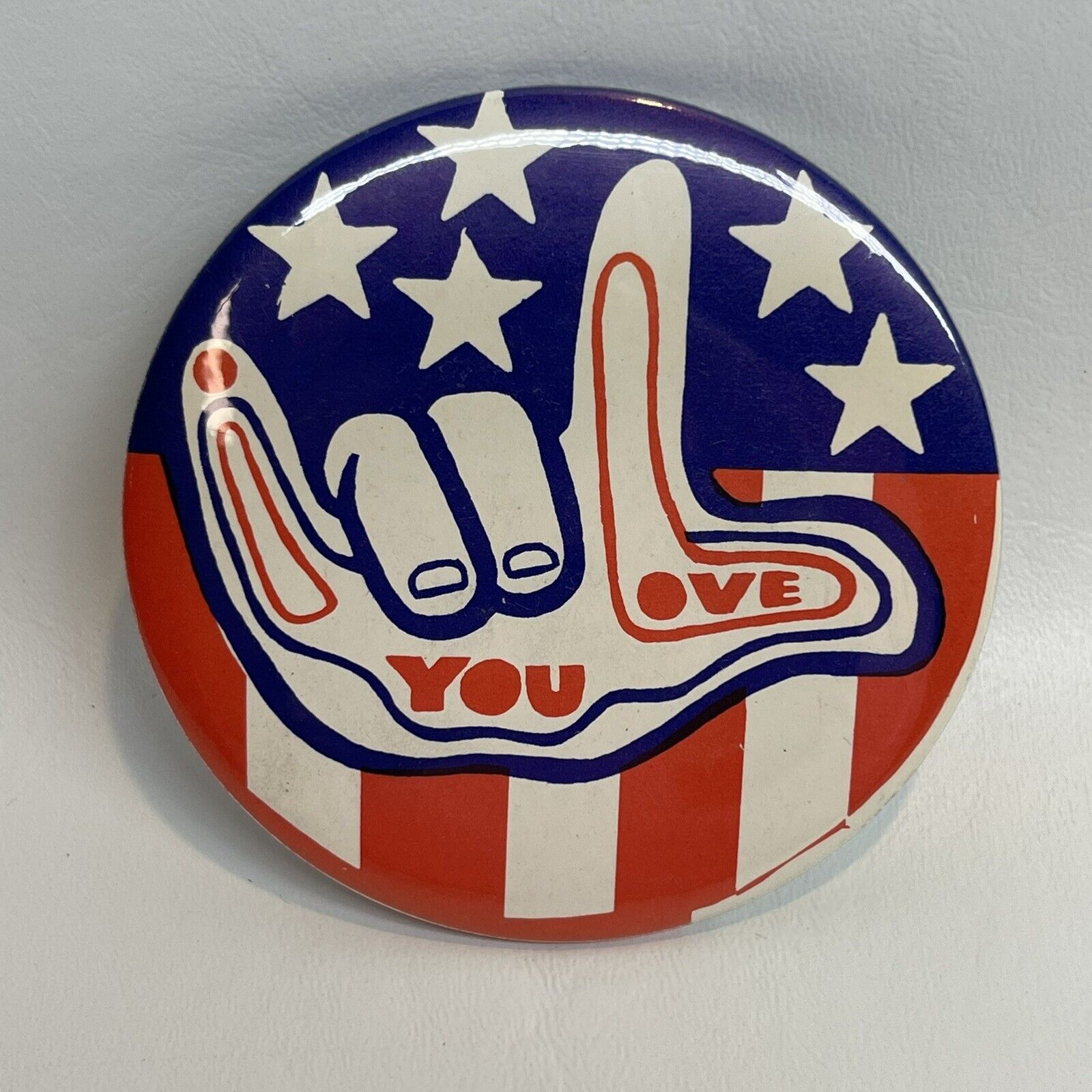 Vtg 70s Pin Back Button Love You Hand Sign Retro Patriotic Red White Blue 3