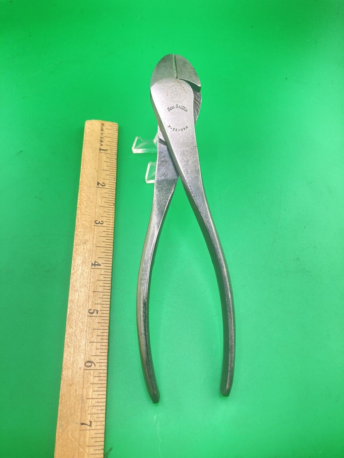 VINTAGE P-50 NEW BRITAIN Side Cutting Wire Cutter Dykes Pliers 7\