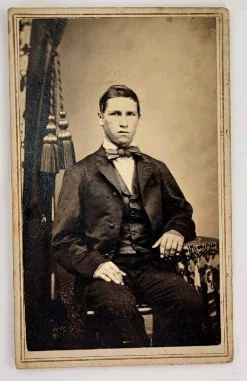 Antique CDV 1865 2 Cent Tax Stamp Handsome Young Man T. J. Trapp Williamsport PA