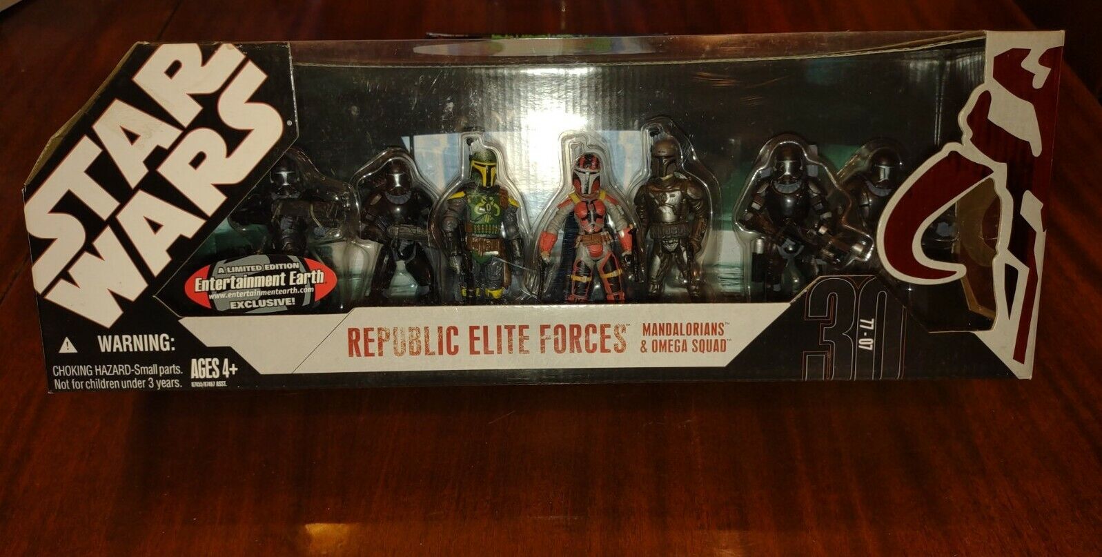 Star Wars Republic Elite Forces Mandalorians and Omega Squad, New in Box