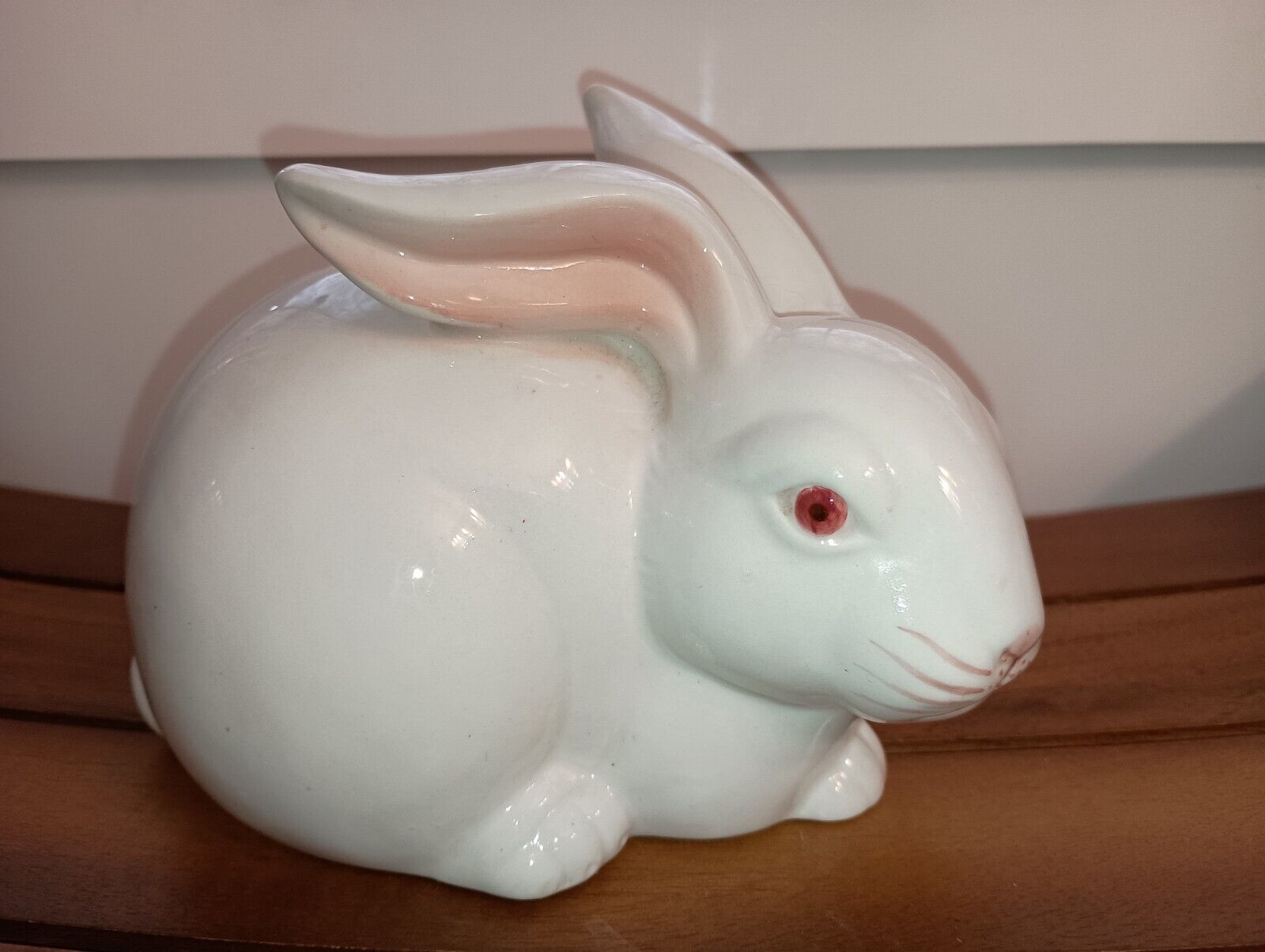 FITZ & FLOYD White Bunny Rabbit - hand painted