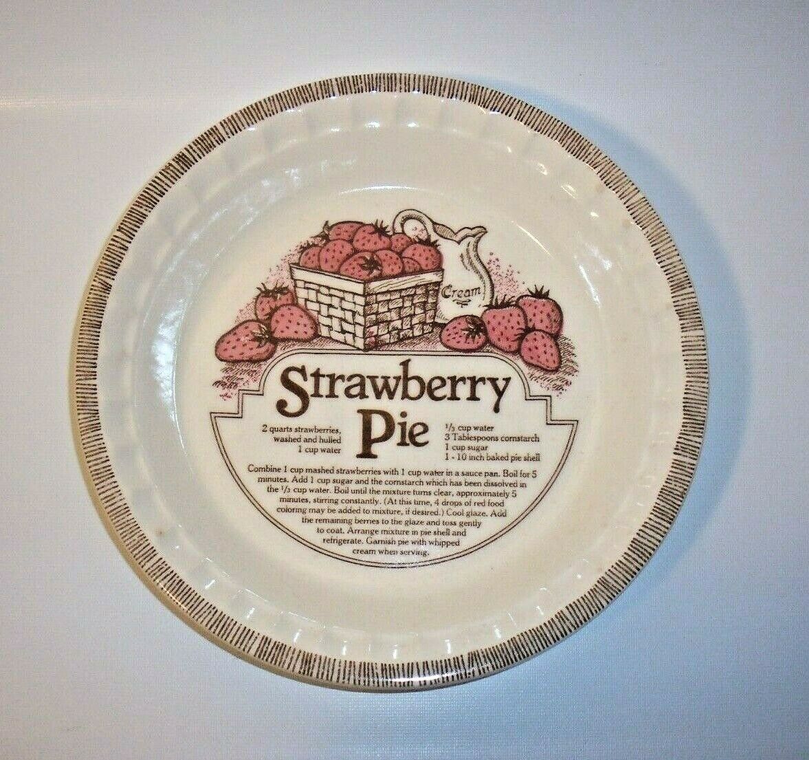 Vintage Jeanette Royal China Strawberry Pie Plate Dish Ruffled-Edge w/Recipe 