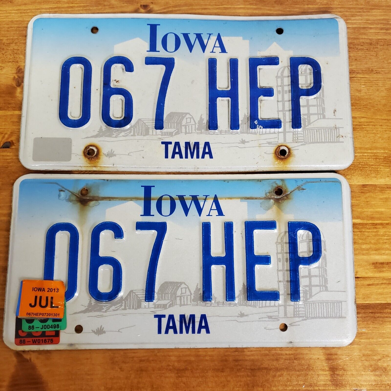 Iowa 2000\'s 90\'s Farm Scene License Plate 067 HEP Tama County Set