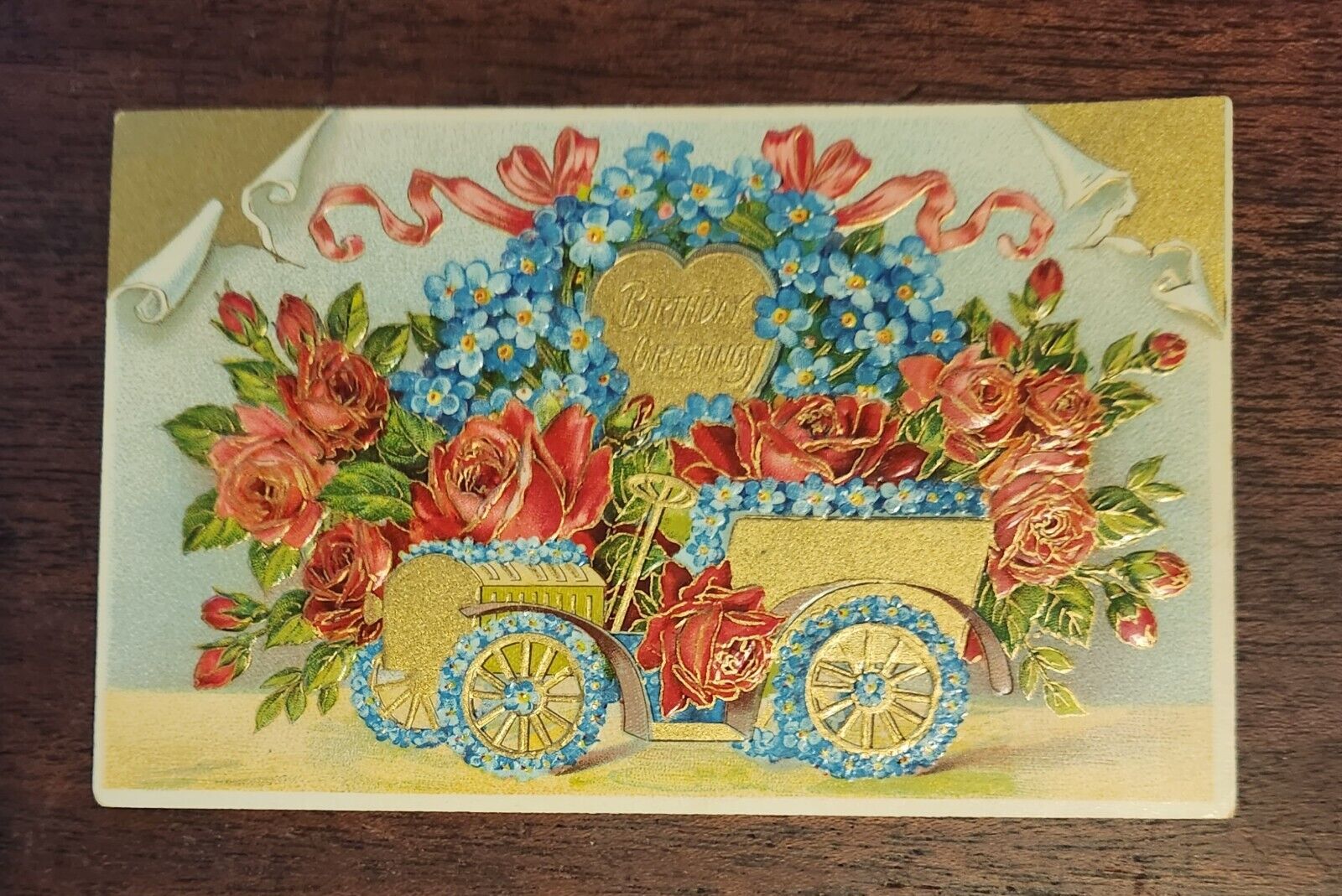 ANTIQUE 1907-1910 BIRTHDAY GREETINGS GOLD EMBOSSED ROSES FLOWER CAR POSTCARD