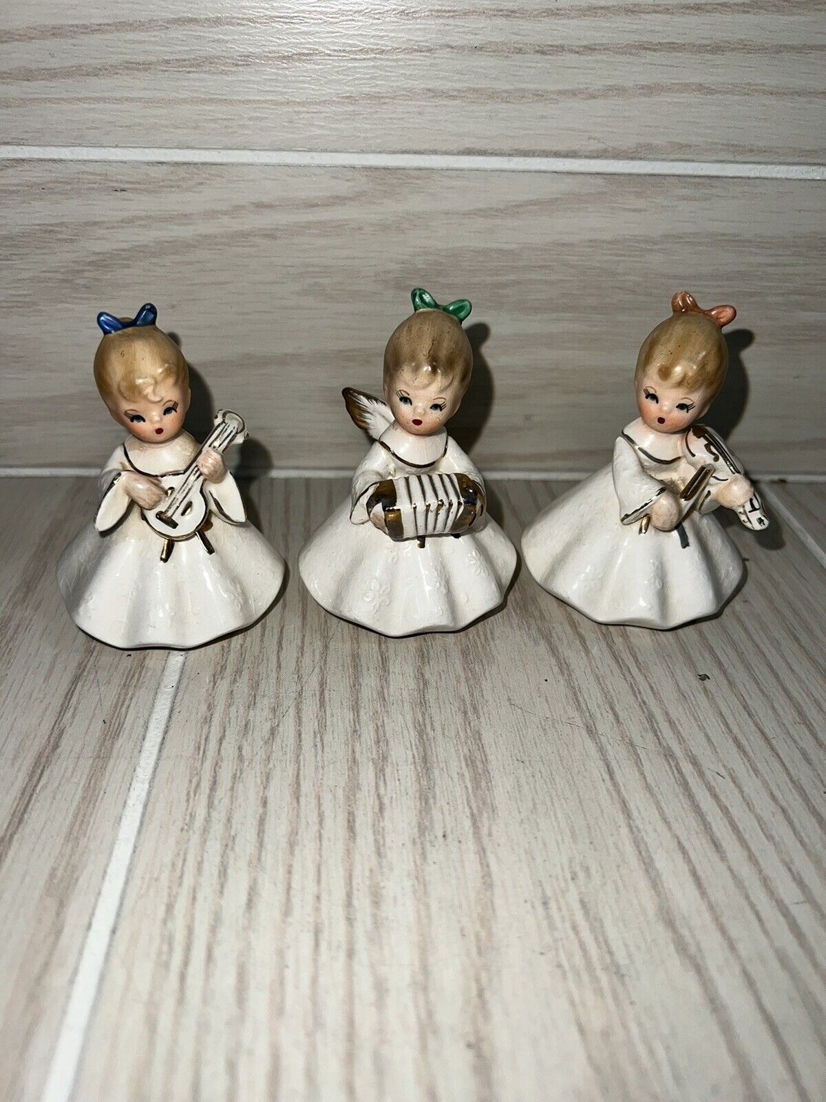 Napcoware Angel Trio Christmas Choir Japan Napco Figurine C6351 Flaw