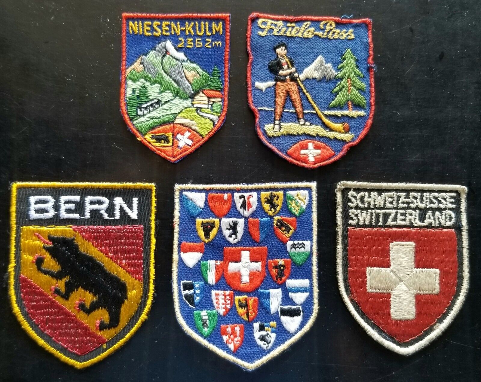 Lot of 5 Vintage Swiss Souvenir Collector\'s Badges Patches Travel SWITZERLAND