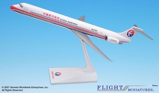 Flight Miniatures China Eastern MD-82 Desk Top Display 1/130 Model Airplane