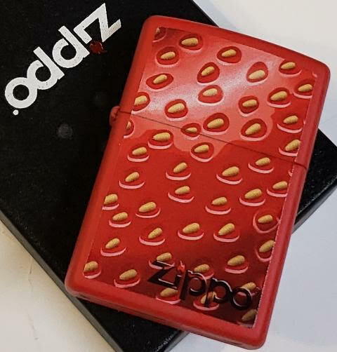 Zippo lighter apple Strawberry 🍓 on red case Limited Edition RARE 