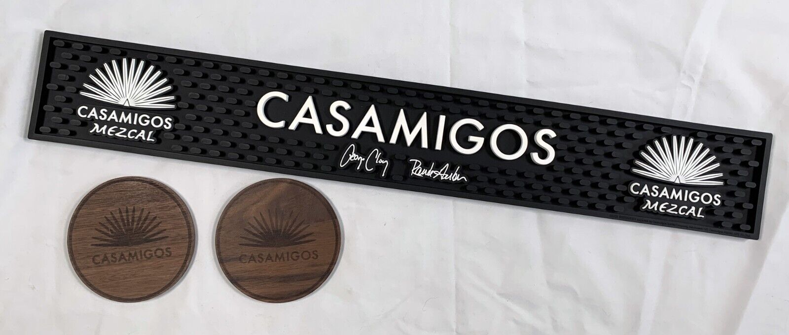 New Casamigos Mezcal Rubber Bar Mat + 2 Wooden Drink Coasters