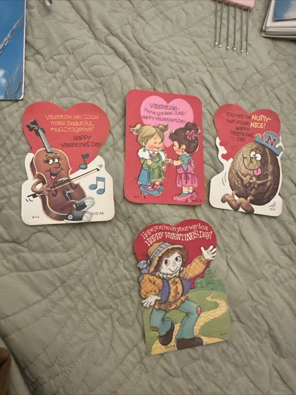 4 Rare Vintage Valentine’s Day Card New Rare Peanut Violin Scarecrow