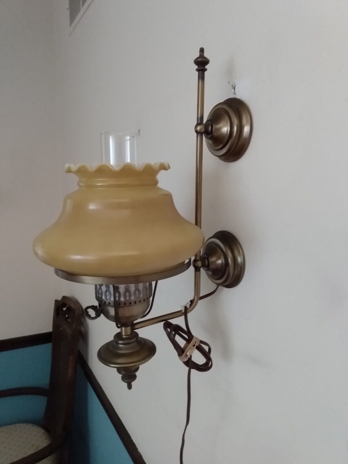 Vintage GWTW Hurricane  Wall Lamp Sconce Mid Century Butterscotch Ruffle Shade