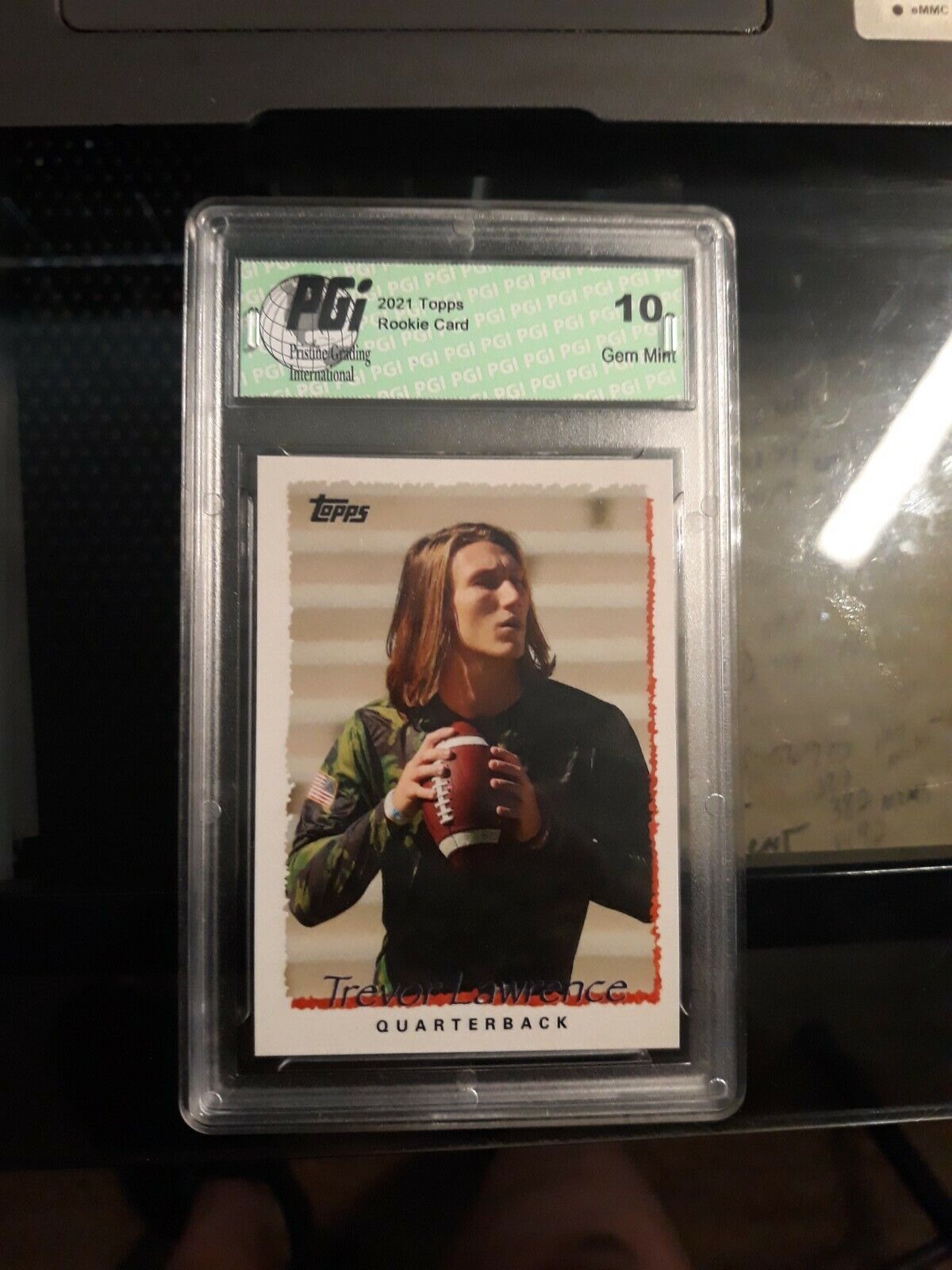 2021 topps football Trevor Lawrence rookie card