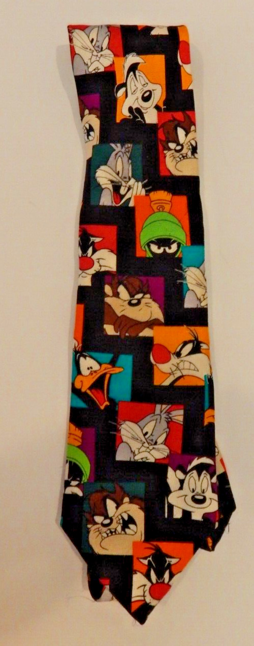 VINTAGE Looney Tunes Men’s Necktie - Character Portraits - 100% Silk Korea 1997