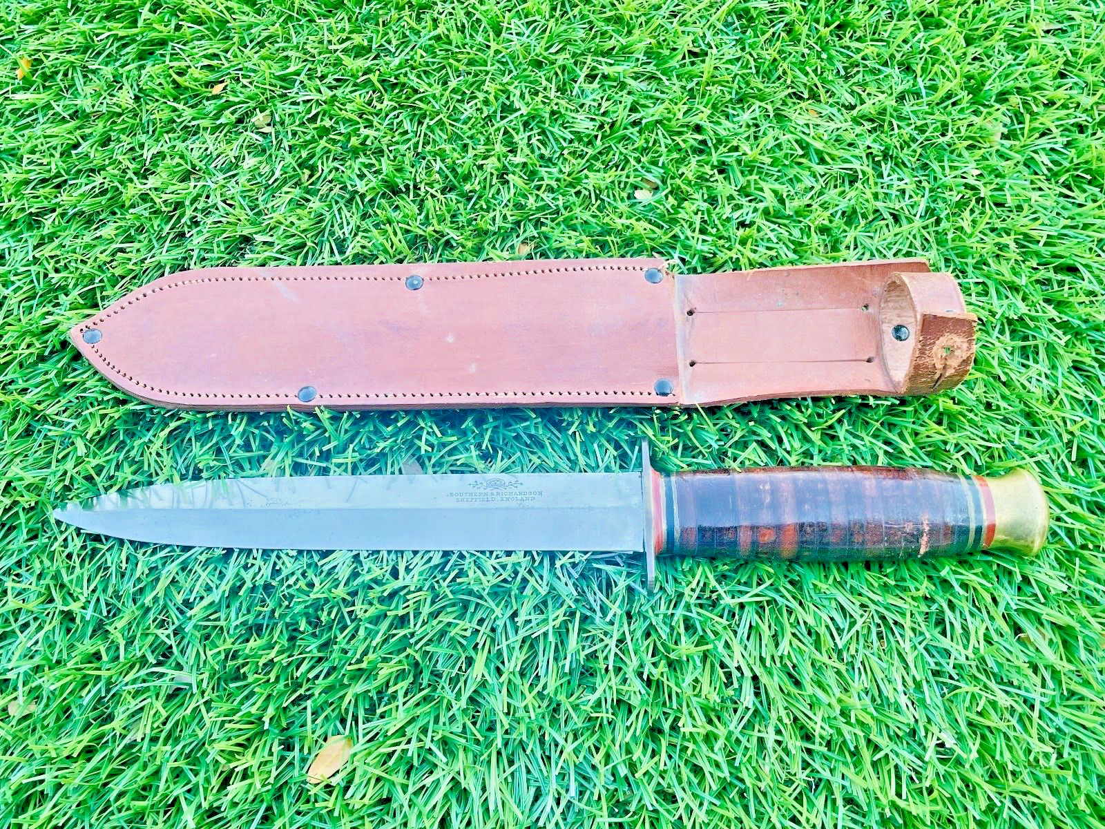 Original WWII  WW2 Fighting Knife Southern & Richardson Sheffield English Dagger