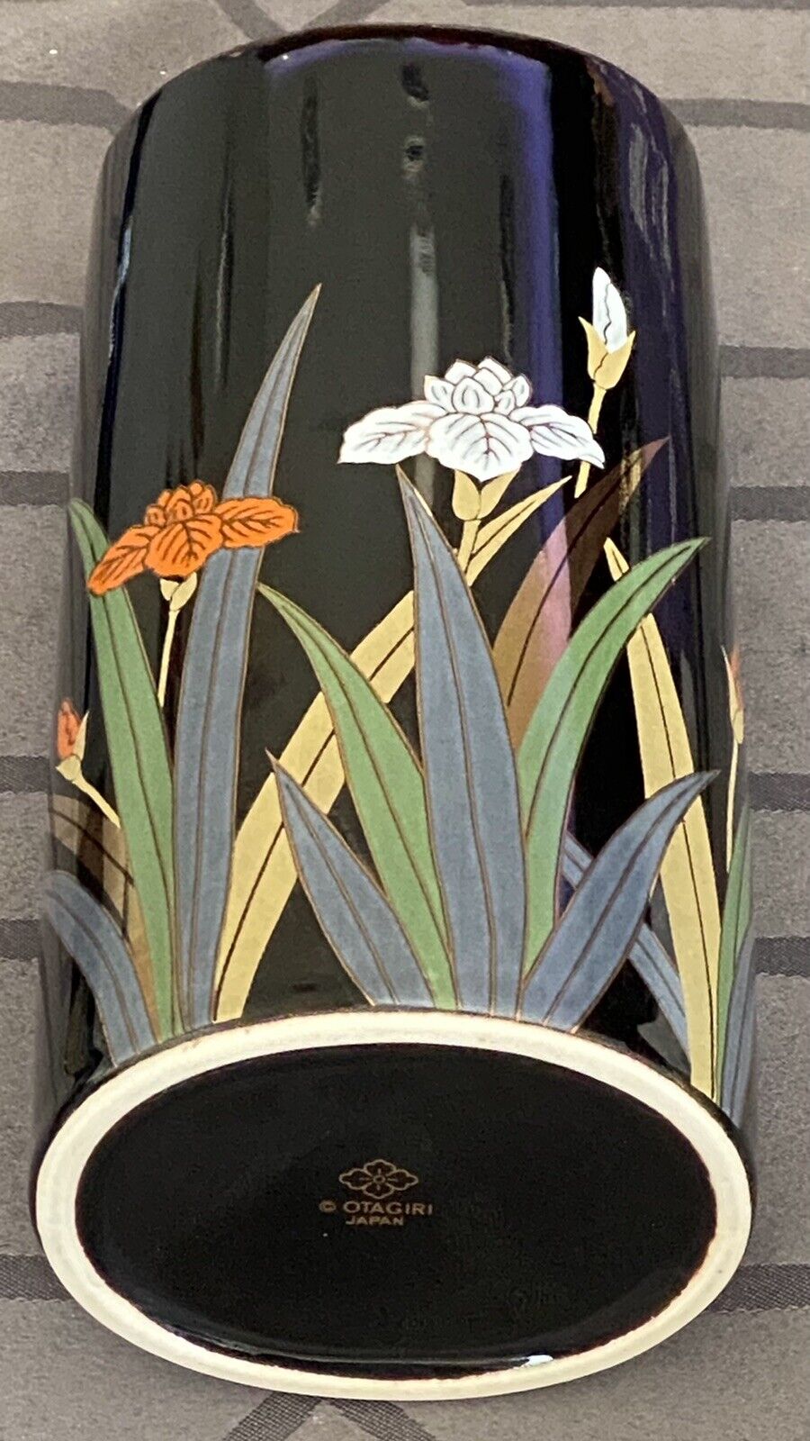 Otagiri Black Gold Trimmed Flower Vase Made in Japan 8.5” Tall