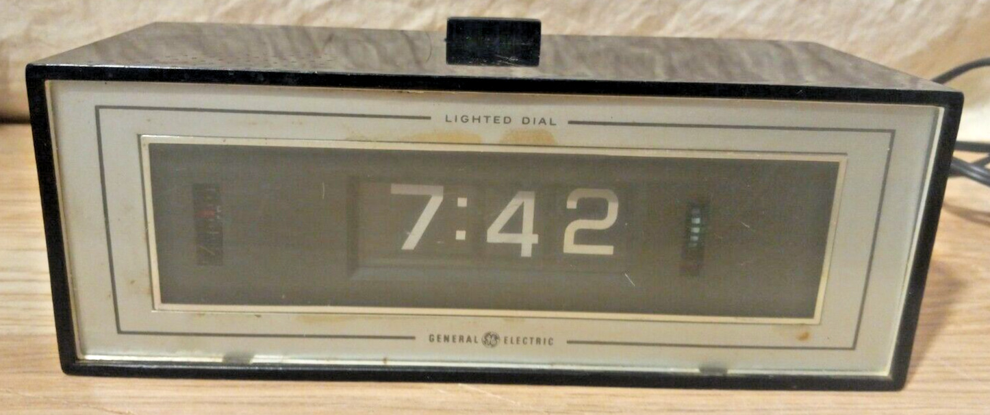 Vintage General Electric Flip Alarm Clock GE Model 492E - Working