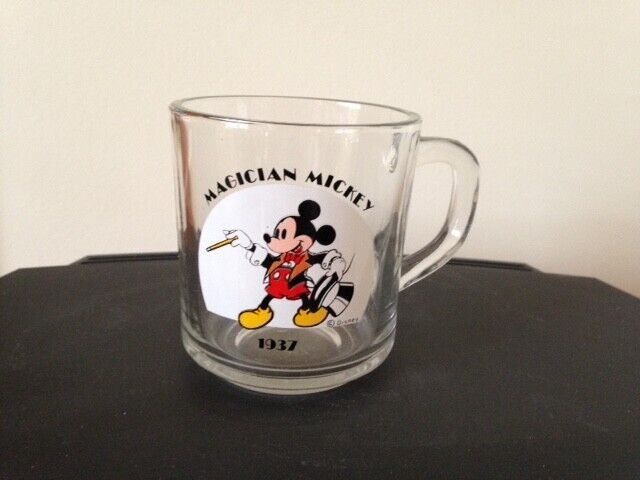 VINTAGE DISNEY MICKEY MOUSE MAGICIAN MICKEY 1937 GLASS CUP