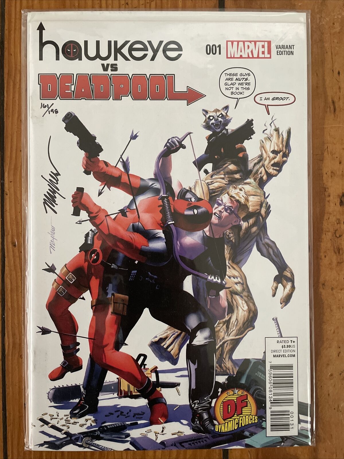 Hawkeye vs Deadpool #1 Dynamic Forces Variant Mike Mayhew SIGNED w/ COA, NEW NM