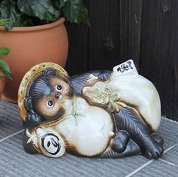 pottery raccoon dog reclining Shigaraki ware Tanuki figurine lucky charm ceramic