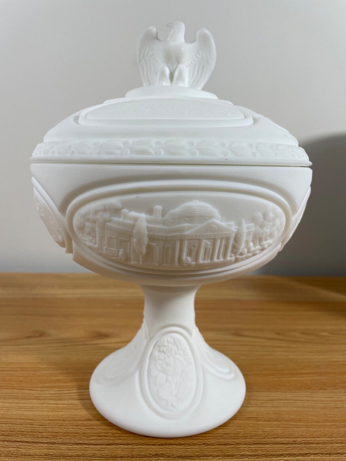 Vintage Fenton Glass Bicentennial Compote With Eagle Finial Lid White Milk Glass