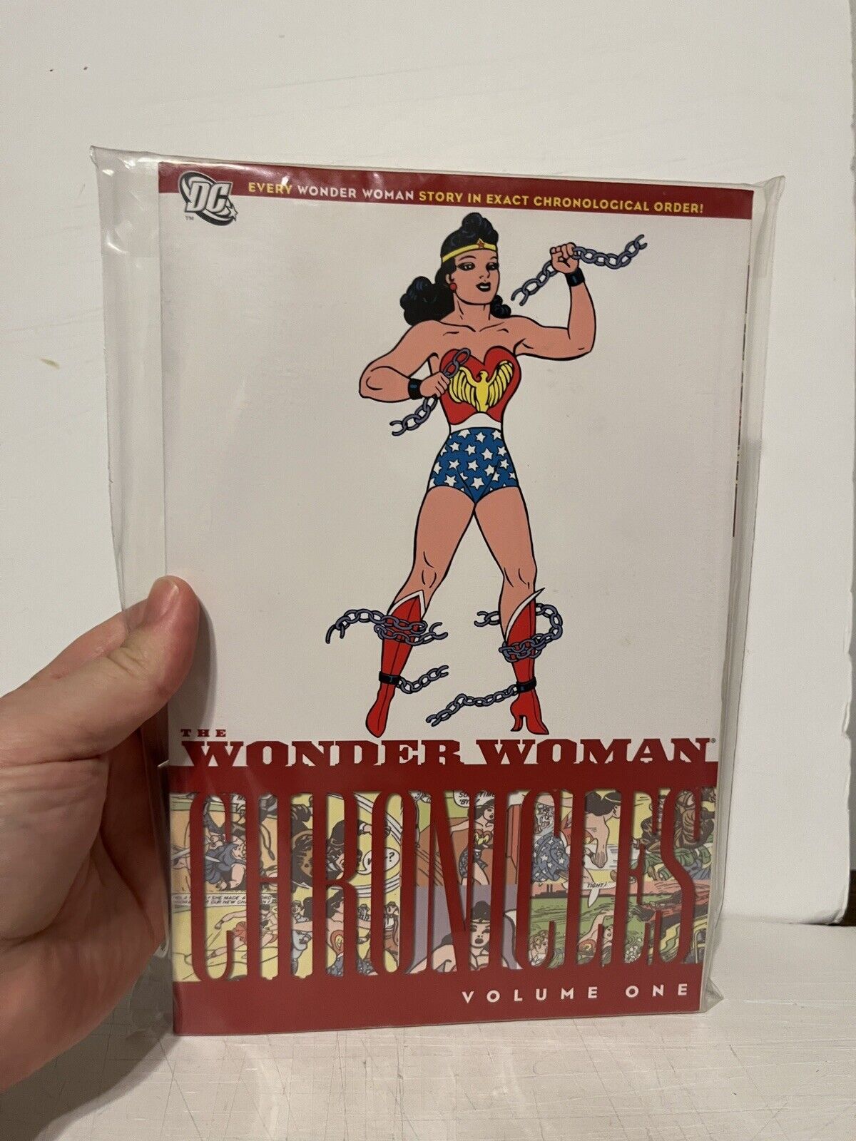 The Wonder Woman Chronicles #1 (DC Comics May 2010)