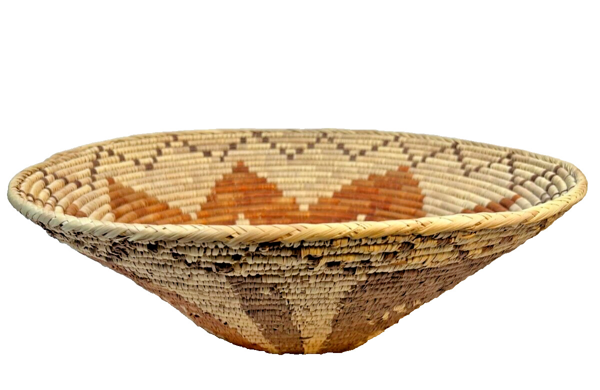 Very Large Hand Woven Coil Basket, Natural Colors Flower Pattern, 17\