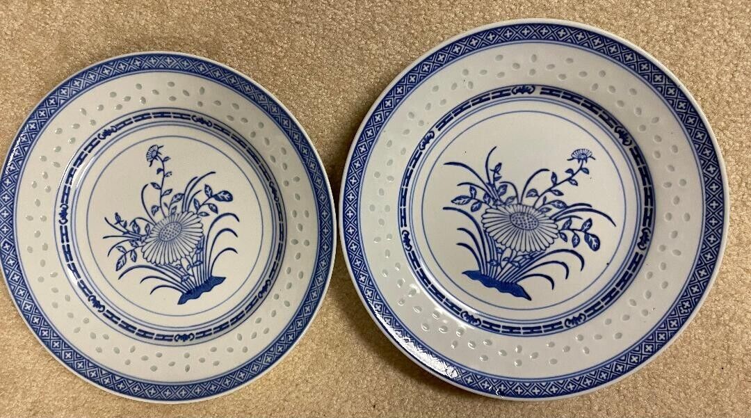 NEW Set of 2 Vintage Chinese Rice Eyes Blue/White Flower Porcelain 9.75\