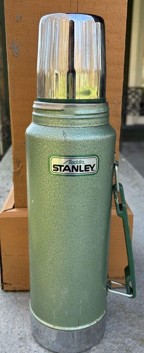 Vintage Stanley Aladdin Green Vacuum Bottle 1 Quart Thermos