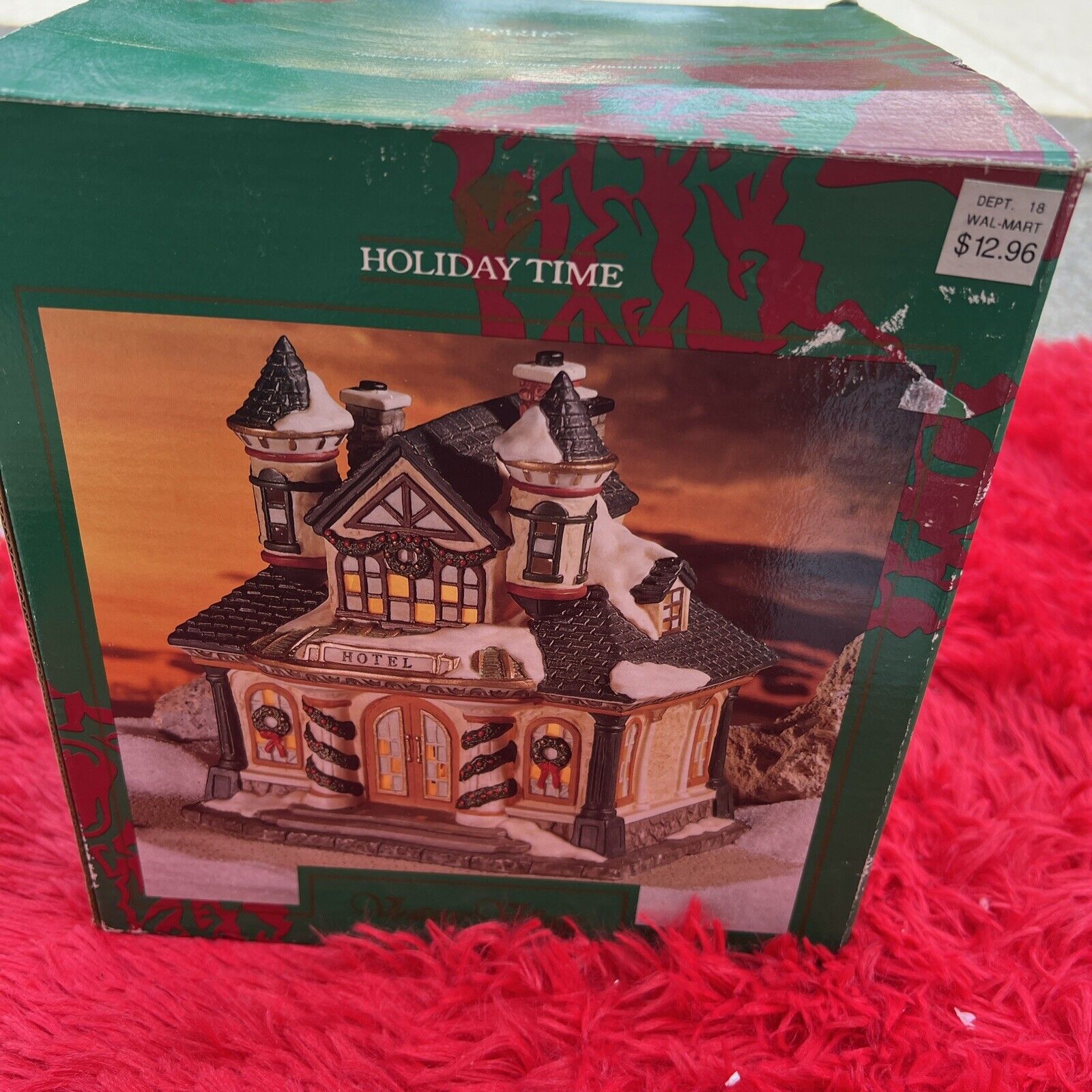 VTG Holiday Time Hotel Porcelain Village House Corded With Original Box 1995 8in