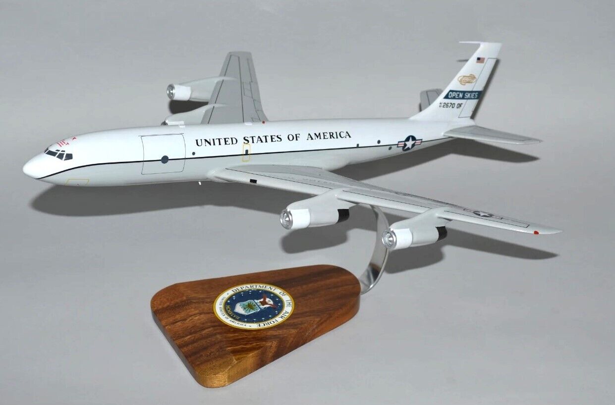 USAF Boeing C-135 OC-135 Open Skies Desk Top Display 1/100 Jet Model SC Airplane