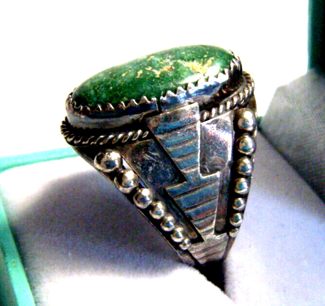 Navajo Fred Harvey Era Green Royston Turquoise Carved Sterling Arrow Ring Size 9