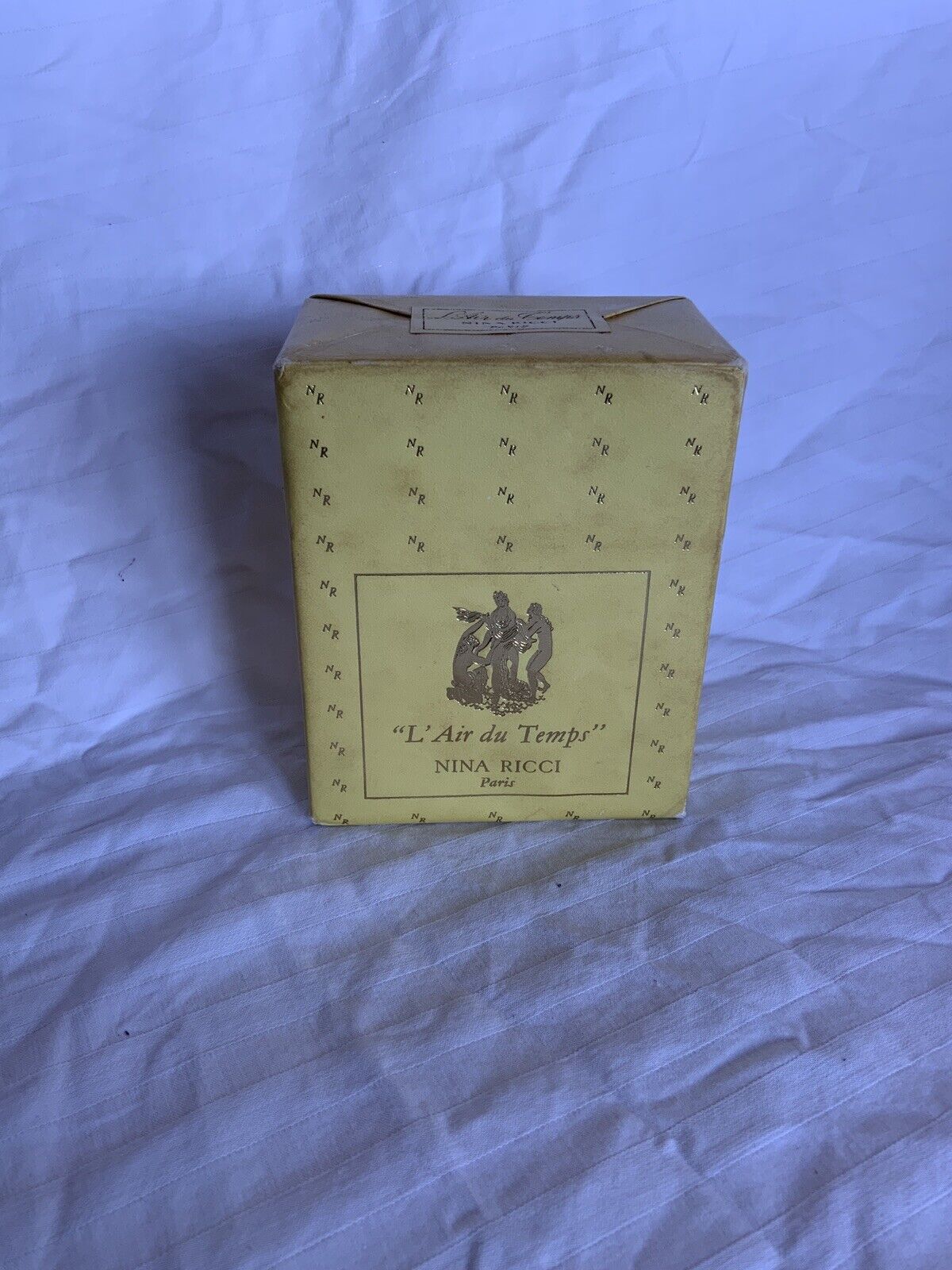 Vintage L’Air Du Temps Perfume 1/2 Ounce Original Formula Lalique Bottle Closed