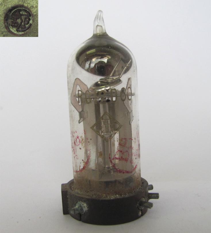WWII 1943 ORIGINAL GERMAN LUFTWAFFE TELEFUNKEN VACUUM PENTODE RADIO TUBE BAL716