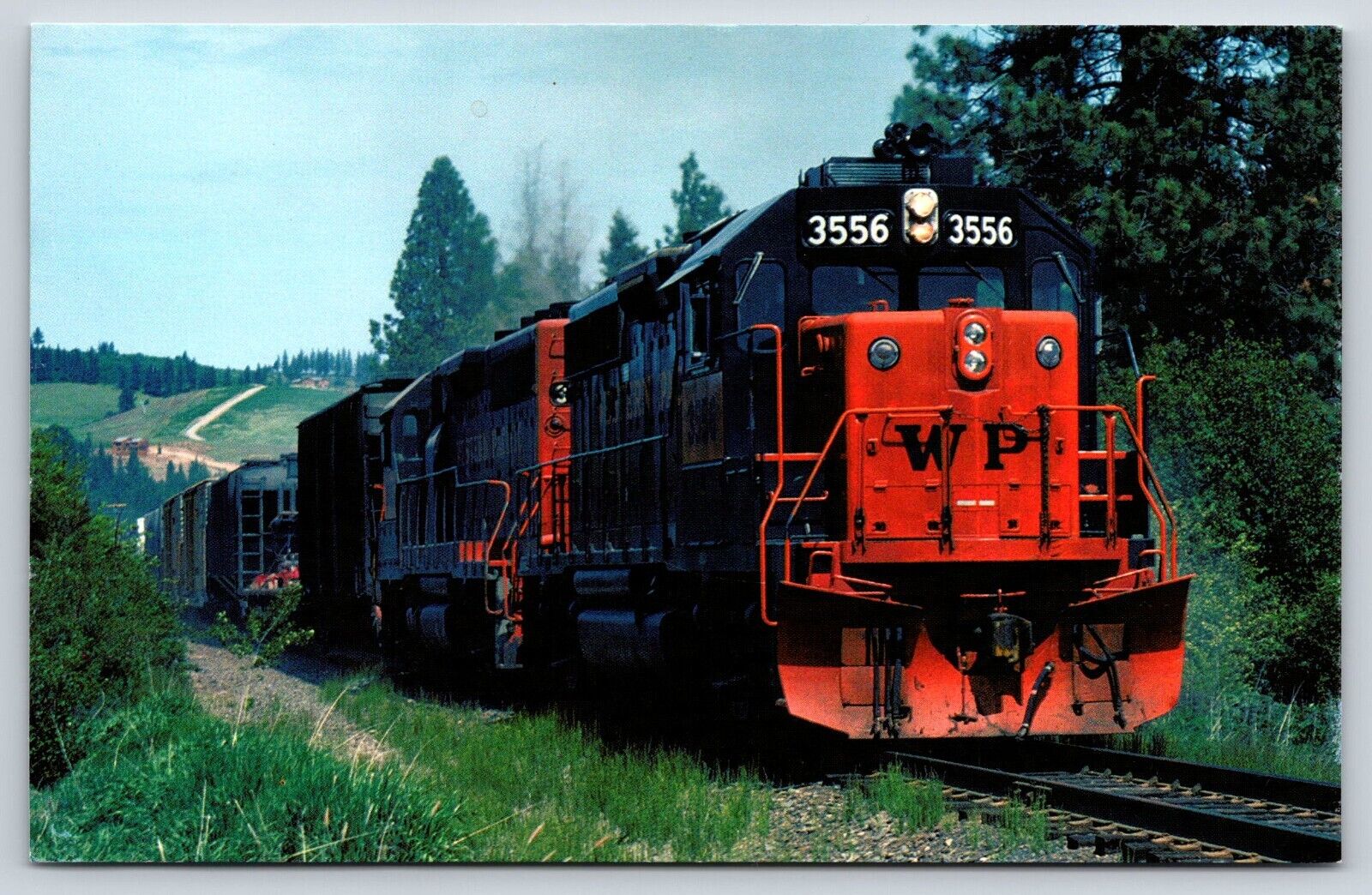 Mica WA-Washington, Western Pacific GP40, Freight Train, Hills, Postcard c1982