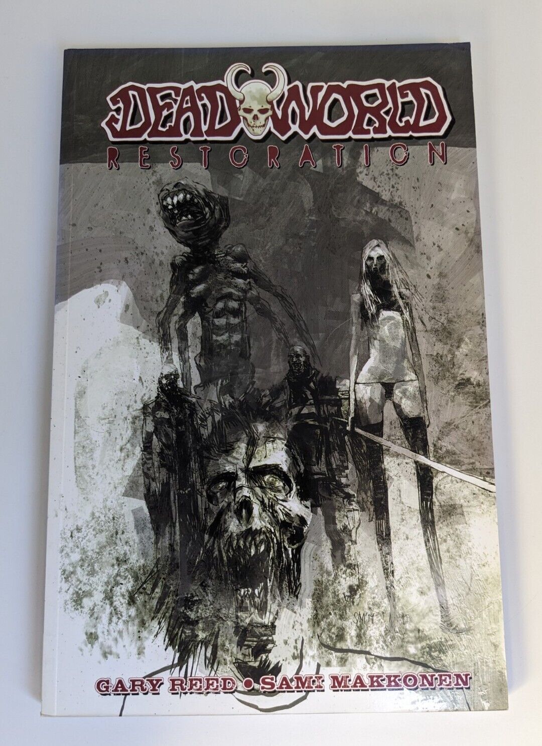 Deadworld Restoration TPB (FN+) Collects issues 1-5 IDW 2014