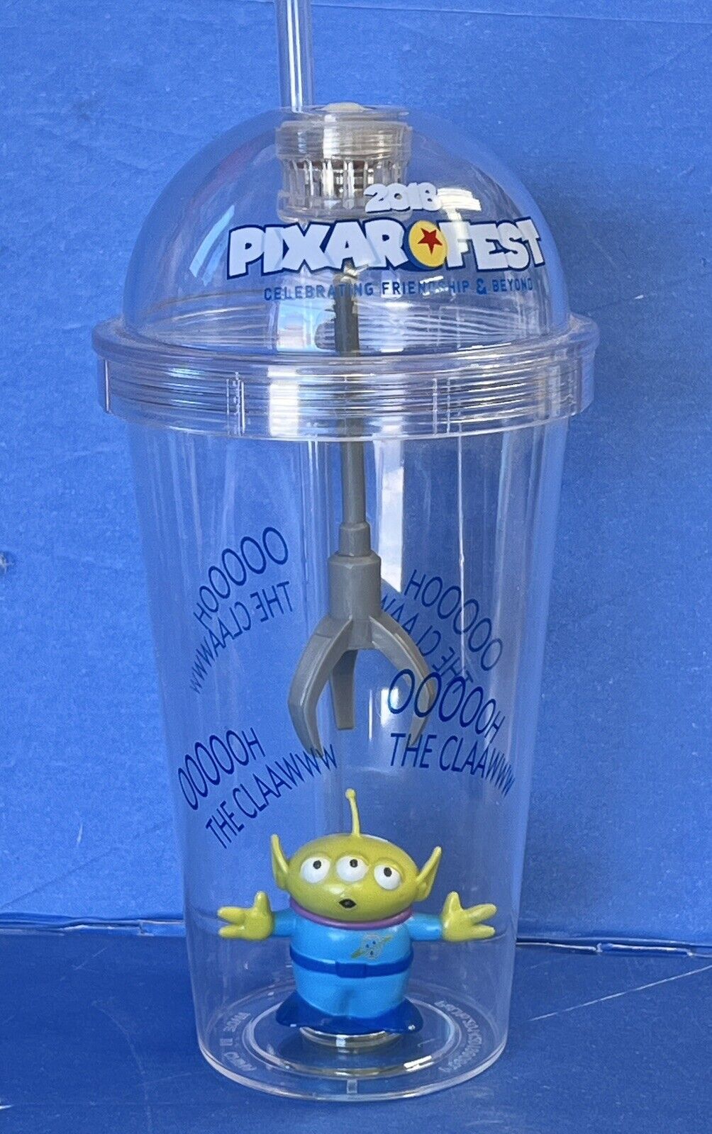 Disney Pixar Fest 2018 Toy Story Green Men Claw Cup Lighted Rare Pizza Planet