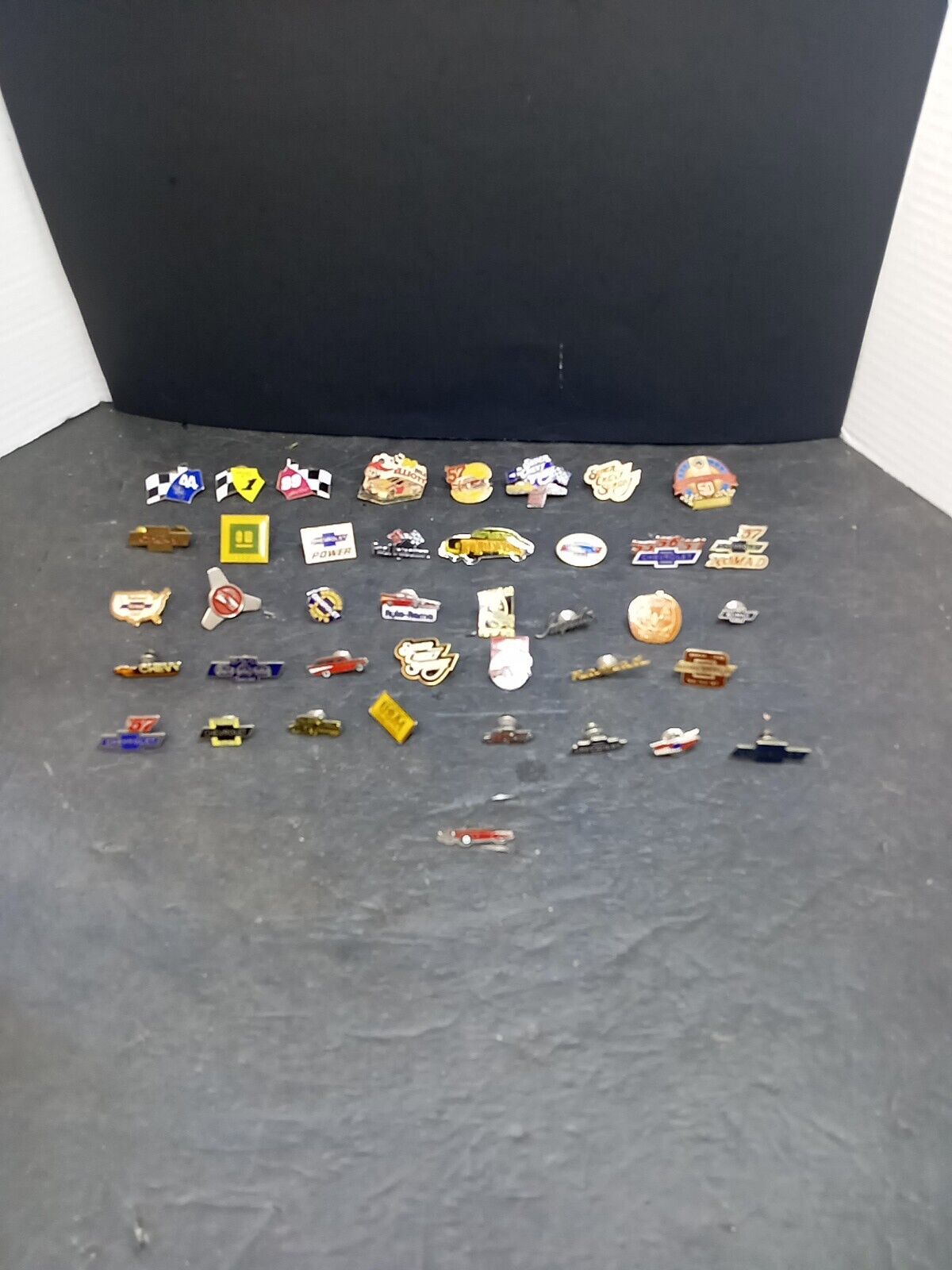 ❤️ Lot of 39 Vintage  Misc. Collector Pins  Automotive Chevrolet 