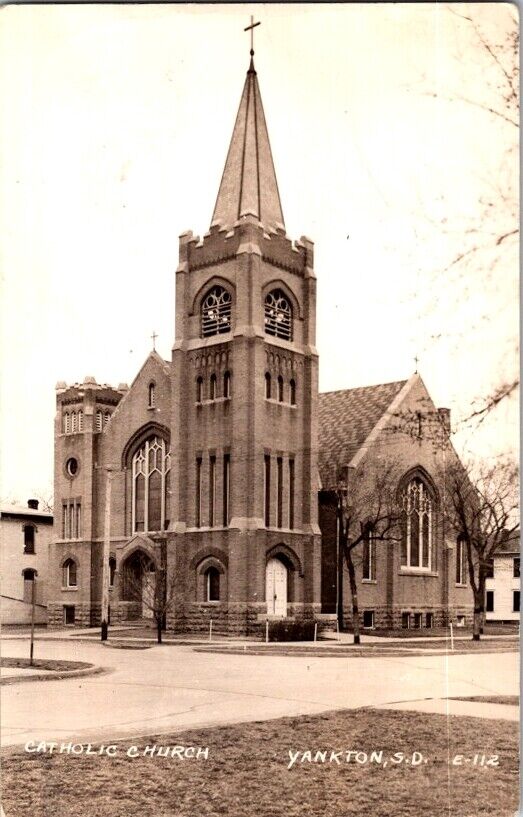 Vintage RPPC Postcard Catholic Church Yankton SD South Dakota              C-214