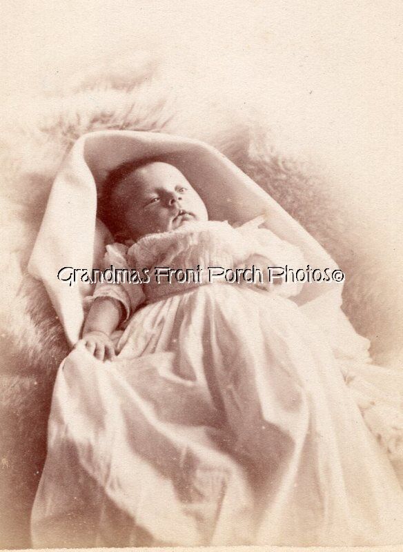 Post-Mortem Baby Poignant Antique CDV Photo Darlington England Backstamp