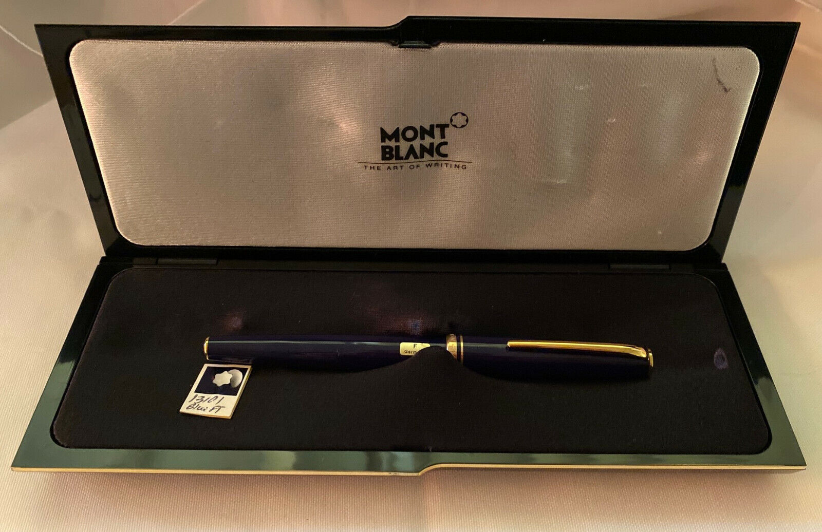 Authentic MONTBLANC Blue Fountain Pen - 14k - #13101 - Never Used