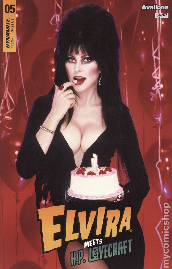Elvira Meets H.P. Lovecraft #5D Stock Image
